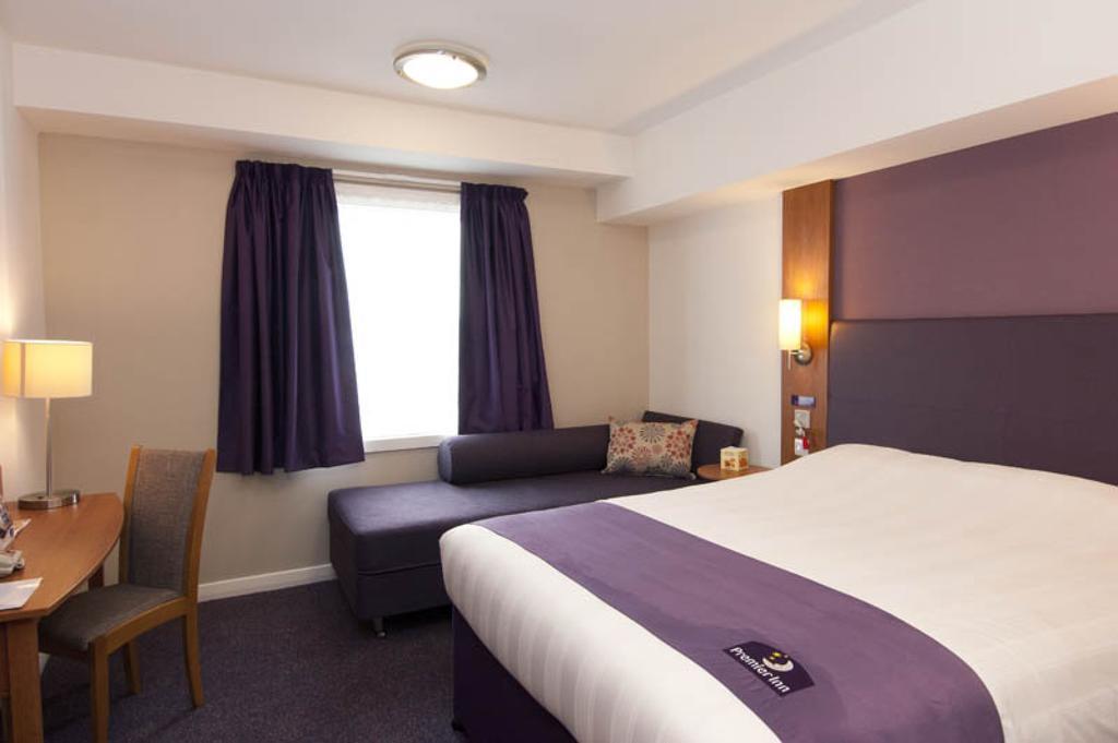 Premier Inn Cardiff Roath Luaran gambar