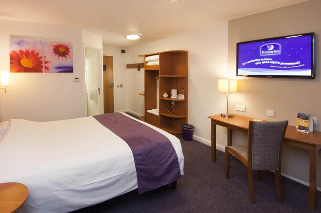 Premier Inn Cardiff Roath Luaran gambar