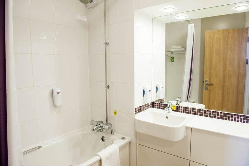 Premier Inn Cardiff Roath Luaran gambar